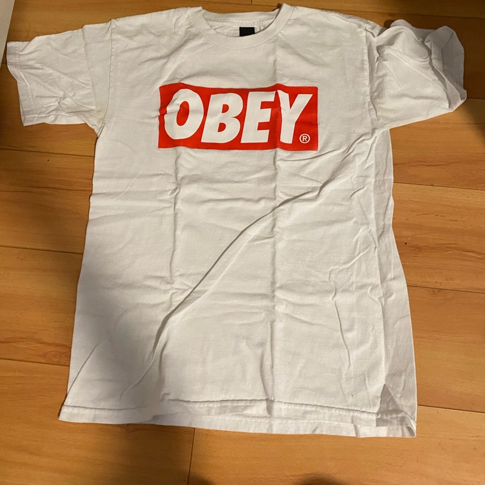 Obey size Small shirt